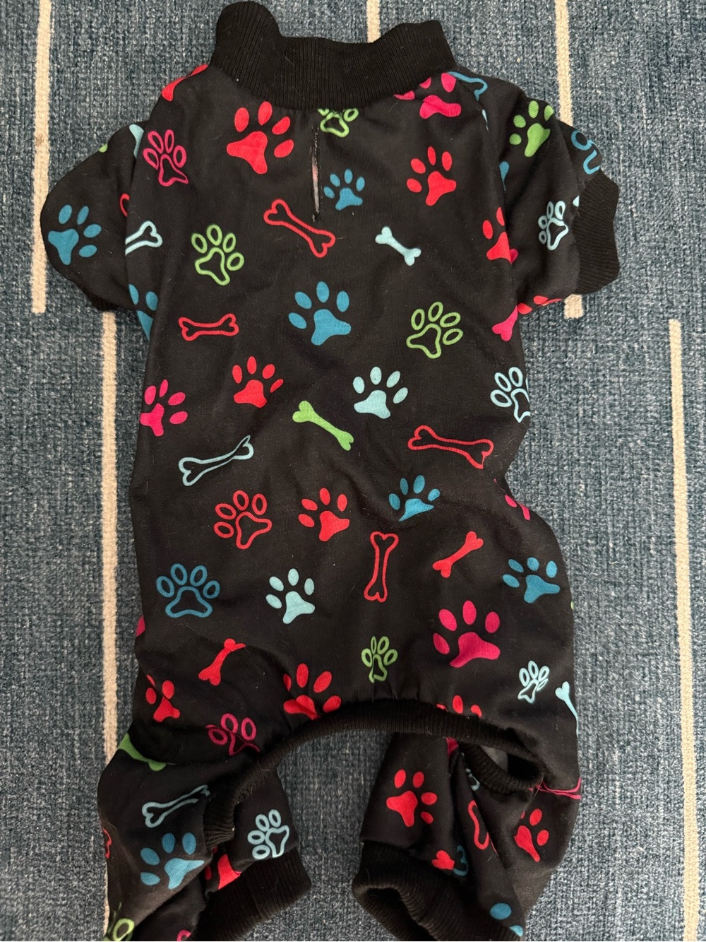 PUPTECK Dog Pajamas – Black Multicolor Paw Print & Bone Print Full Body Onesie